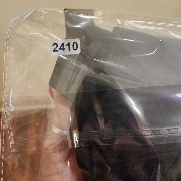 FLAIR Women's Black Turtlle Neck Long Sleeves Tshit size S NWT - Picture 9 of 9